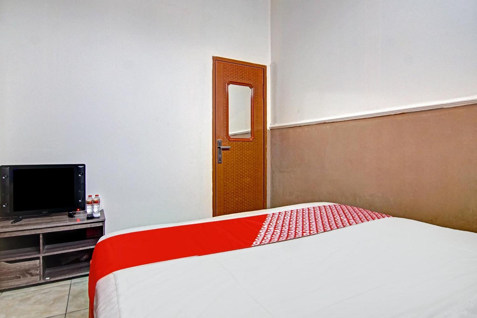 Super Oyo 90358 Poris Residence Syariah Тангеранг Экстерьер фото